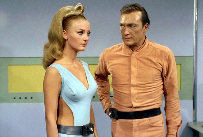 Star Trek - Byť zvána jinak - Z filmu - Barbara Bouchet, Warren Stevens
