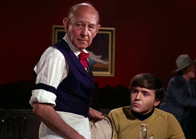 Star Trek: La serie original - Season 3 - Espectros - De la película - Charles Seel, Walter Koenig
