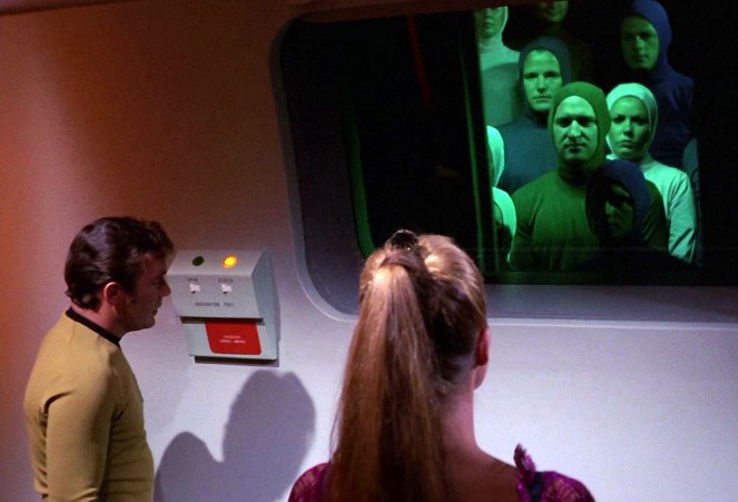 Star Trek - Season 3 - The Mark of Gideon - Photos - William Shatner