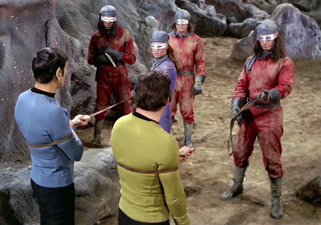 Star Trek: La serie original - Los guardianes de la nube - De la película