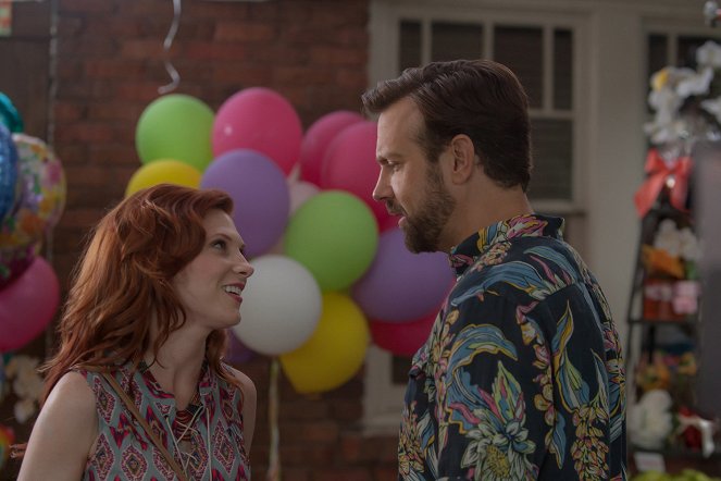 Mother's Day - Van film - Lucy Walsh, Jason Sudeikis