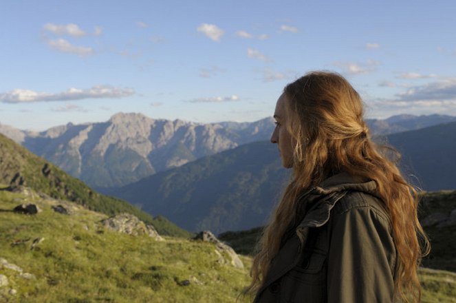 Unheil in den Bergen - Kuvat elokuvasta - Brigitte Hobmeier