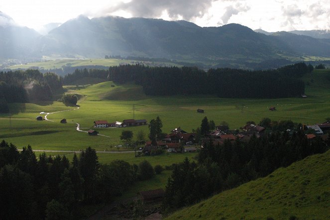 Bavarias Alpine Kingdom - Photos
