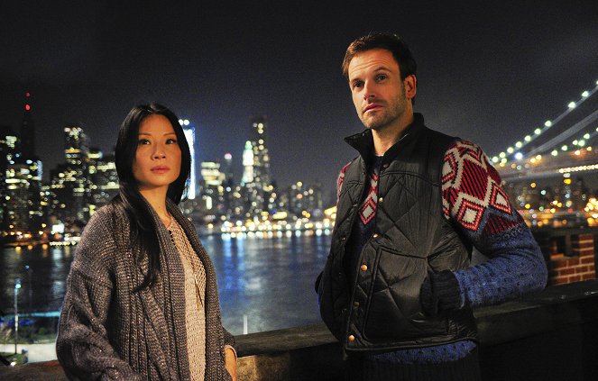 Elementary - Season 1 - Pilot - Z filmu - Lucy Liu, Jonny Lee Miller