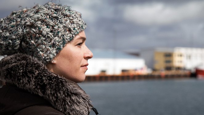 Der Island-Krimi: Der Tote im Westfjord - Film - Franka Potente