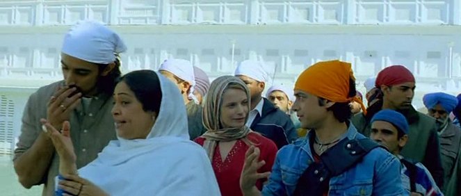Přiznej barvu - Z filmu - Kunal Kapoor, Kiron Kher, Alice Patten, Aamir Khan