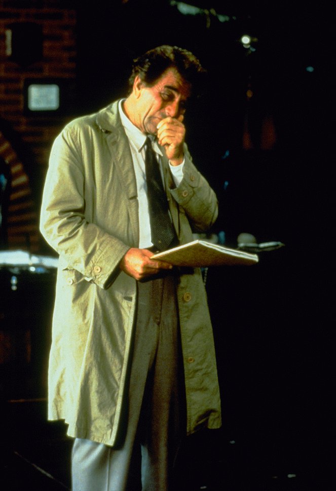 Columbo - Niemand stirbt zweimal - Filmfotos - Peter Falk