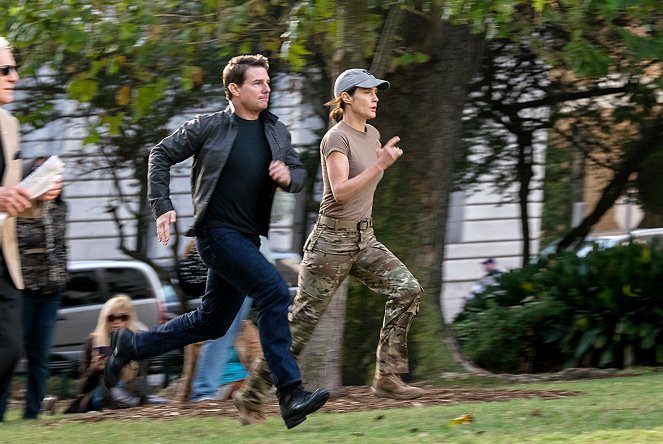 Jack Reacher: Kein Weg zurück - Filmfotos - Tom Cruise, Cobie Smulders