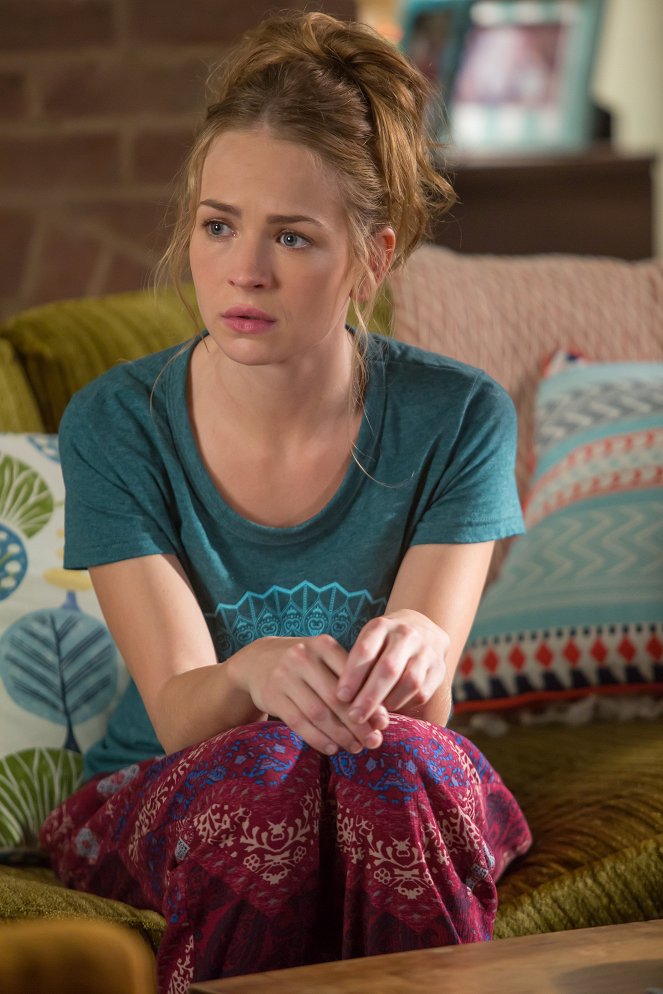 Um Dia de Mãe - Do filme - Britt Robertson