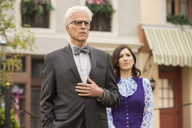The Good Place - What We Owe to Each Other - Van film - Ted Danson, D'Arcy Carden