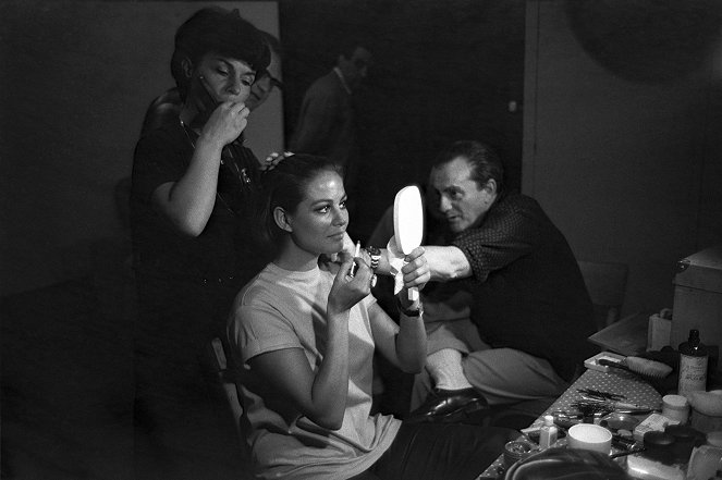 Luchino Visconti - Van film - Claudia Cardinale, Luchino Visconti