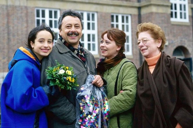 Stubbe - Von Fall zu Fall - Stubbe und der Geisterpolizist - Filmfotók - Stephanie Stumph, Wolfgang Stumph, Marie Gruber, Margret Homeyer