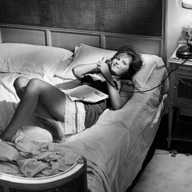 La Ragazza con la valigia - Filmfotók - Claudia Cardinale