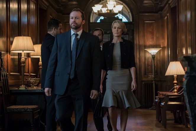 House of Cards - Chapter 51 - Photos - Robin Wright