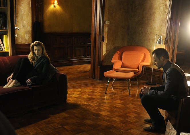 Sherlock és Watson - A nő - 1. rész - Filmfotók - Natalie Dormer, Jonny Lee Miller