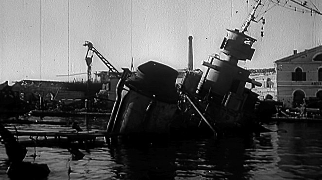 Toulon 1942, le sabordage de la Marine française - Van film