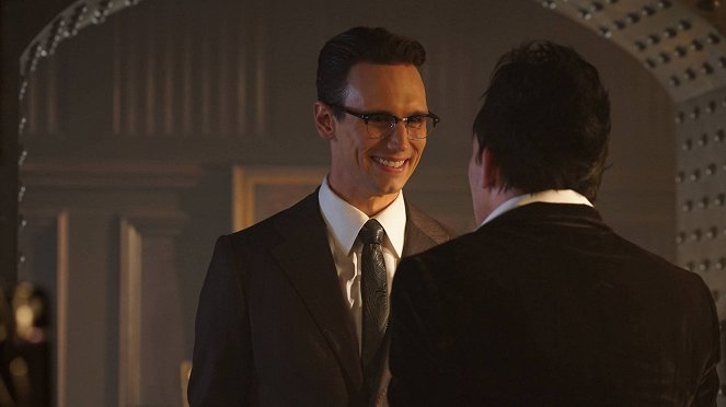 Gotham - Mad City: Red Queen - Photos - Cory Michael Smith