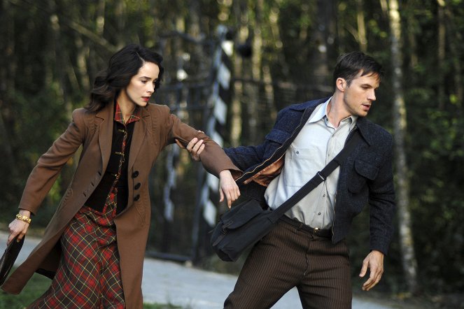 Timeless - L’Espion que l’on aimait - Film - Abigail Spencer, Matt Lanter