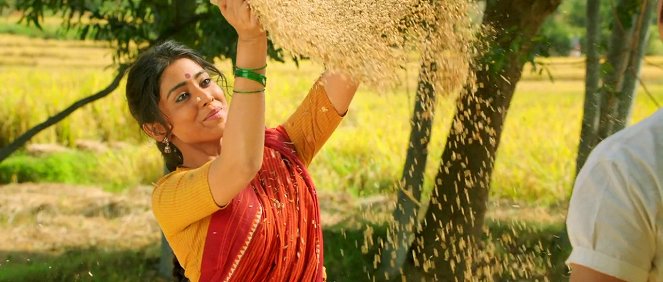 Manam - De la película - Shriya Saran
