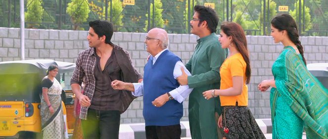 Manam - Kuvat elokuvasta - Naga Chaitanya Akkineni, Akkineni Nageshwara Rao, Nagarjuna Akkineni, Samantha Ruth Prabhu, Shriya Saran