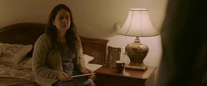 Madaari - De la película - Ayesha Raza