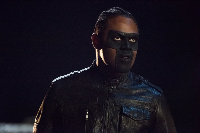 Arrow - Season 5 - Human Target - Photos - Echo Kellum