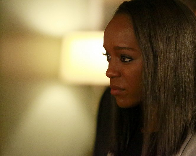 How to Get Away with Murder - Season 3 - Call It Mother's Intuition - Photos - Aja Naomi King