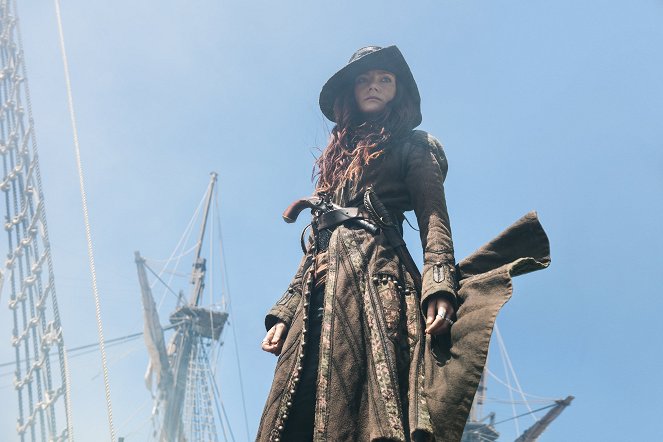 Black Sails - Season 4 - XXXI. - Photos - Clara Paget