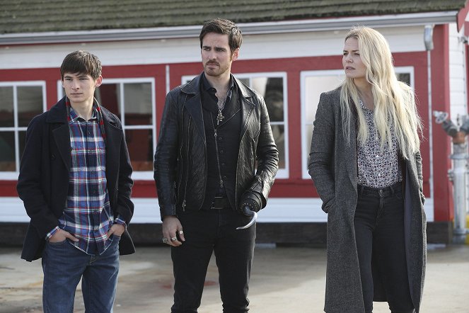 Once Upon a Time - Heartless - Photos - Jared Gilmore, Colin O'Donoghue, Jennifer Morrison