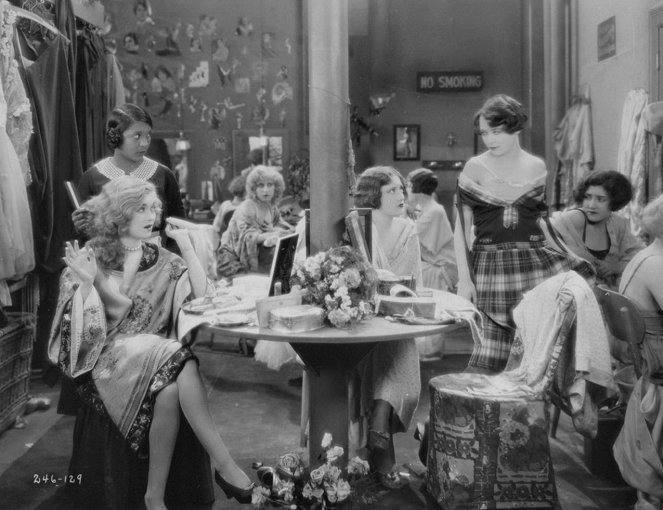 Sally, Irene and Mary - Z filmu - Constance Bennett, Sally O'Neil, Joan Crawford