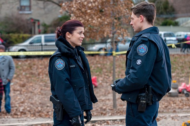 Rookie Blue - What I Lost - Photos - Priscilla Faia, Gregory Smith