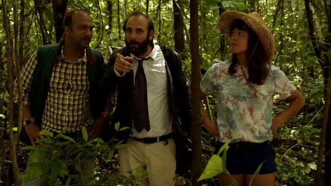Zákon přežití v džungli - Z filmu - Vincent Macaigne, Vimala Pons