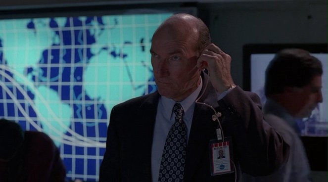 The X-Files - Space - Photos - Ed Lauter