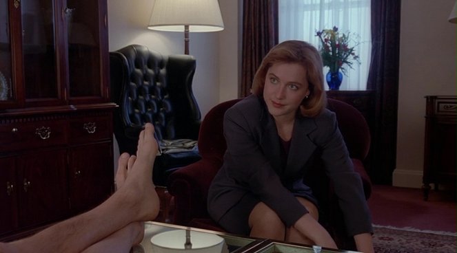 The X-Files - Season 1 - L'Incendiaire - Film - Gillian Anderson