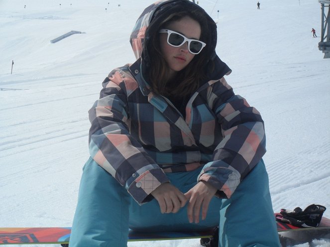 Popoluška na snowboarde - Z filmu - Felicity Jones