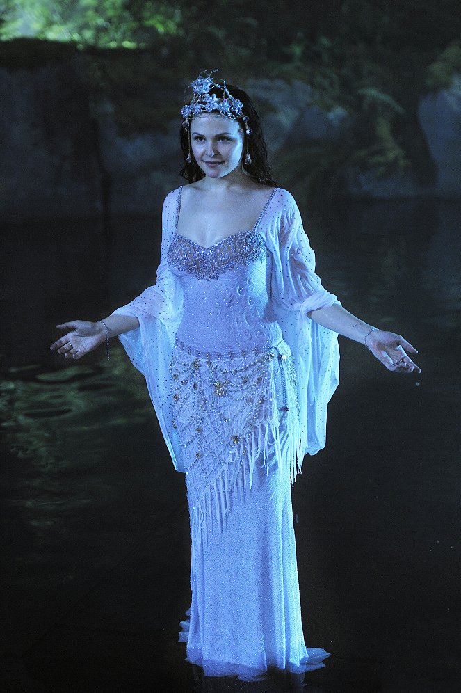 Once Upon a Time - Season 1 - What Happened to Frederick - Photos - Ginnifer Goodwin