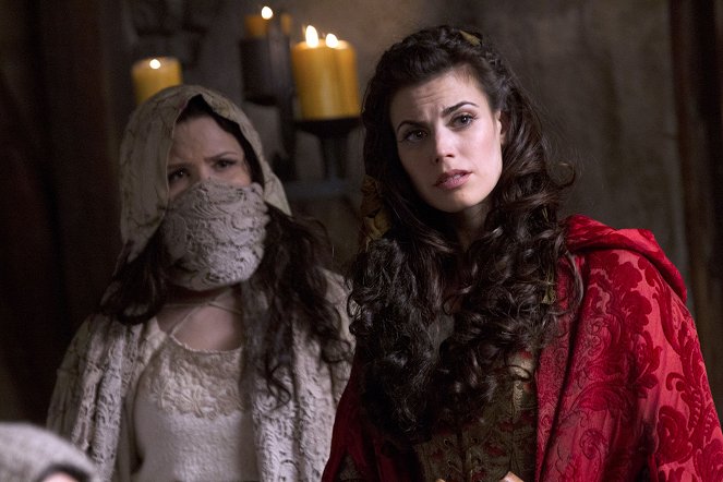 Once Upon A Time - Es war einmal... - Red-Handed - Filmfotos - Ginnifer Goodwin, Meghan Ory