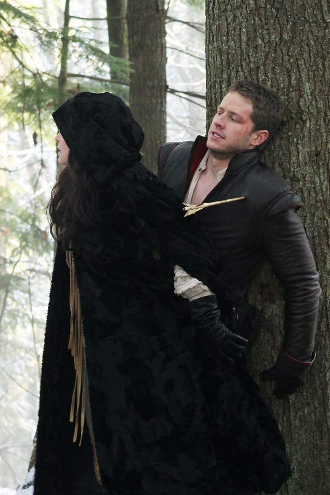 Once Upon a Time - Season 1 - Heart of Darkness - Photos - Josh Dallas