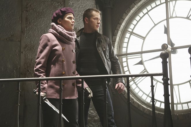 Once Upon a Time - Season 2 - The Queen Is Dead - Photos - Ginnifer Goodwin, Josh Dallas