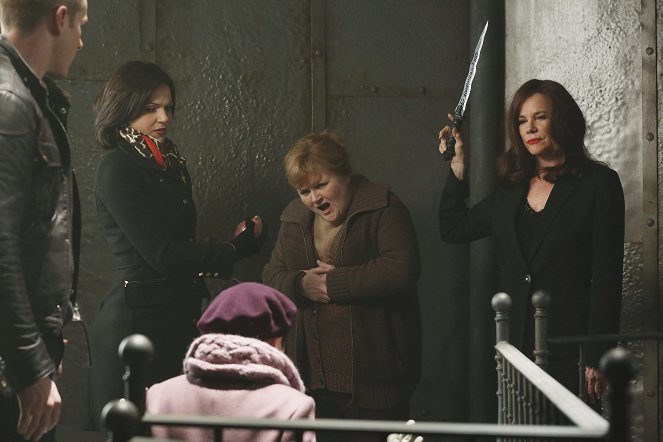 Once Upon a Time - Un poisson nommé Cora - Film - Lana Parrilla, Lesley Nicol, Barbara Hershey