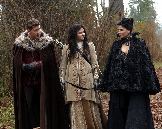 Once Upon a Time - Witch Hunt - Photos - Josh Dallas, Ginnifer Goodwin, Lana Parrilla