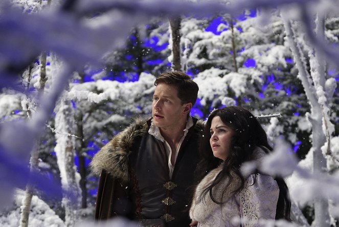 Once Upon a Time - Season 3 - A Curious Thing - Making of - Josh Dallas, Ginnifer Goodwin