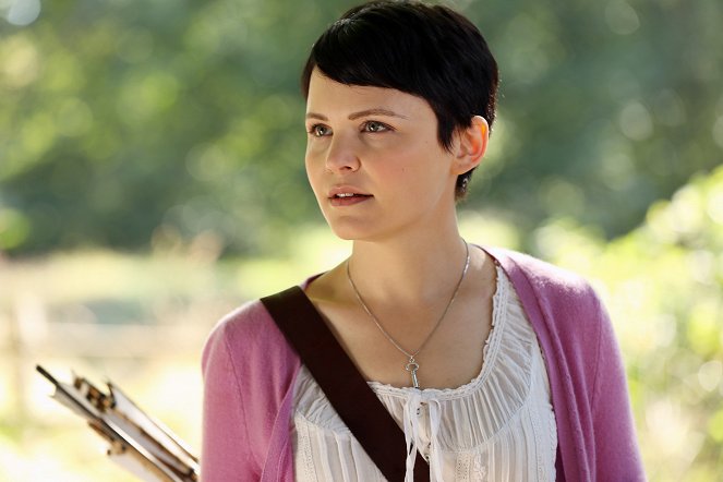 Once Upon a Time - Season 2 - The Doctor - Photos - Ginnifer Goodwin