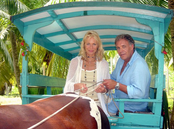 Das Traumhotel - Seychellen - Werbefoto - Claudine Wilde, Christian Kohlund