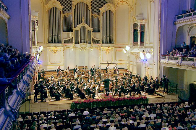 Thomas Hengelbrock und das NDR Elbphilharmonie Orchester - Johannes Brahms Sinfonie Nr. 3 und 4 - Filmfotos