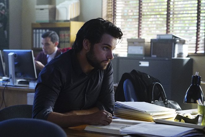 How to Get Away with Murder - No More Blood - Photos - Jack Falahee