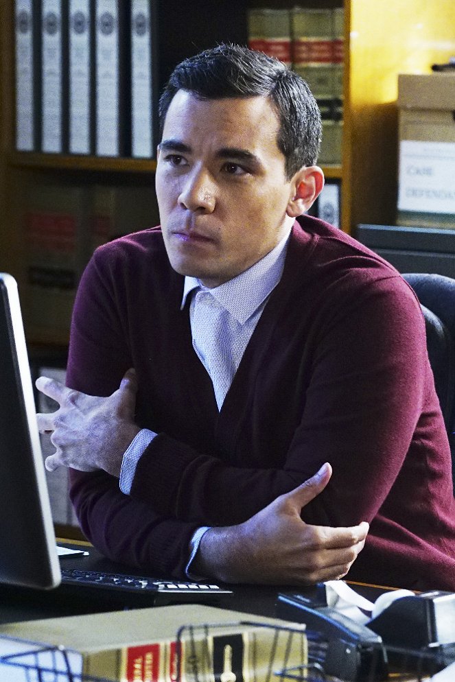 How to Get Away with Murder - No More Blood - Van film - Conrad Ricamora
