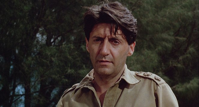 Merry Christmas, Mr. Lawrence - Photos - Tom Conti