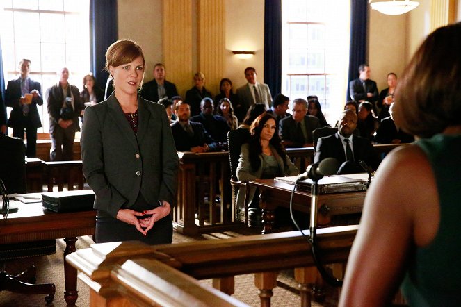 How to Get Away with Murder - Chasse aux sorcières - Film - Sarah Burns