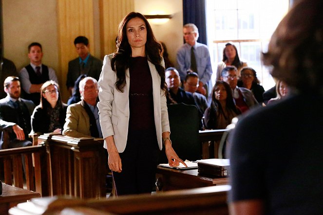 How to Get Away with Murder - Chasse aux sorcières - Film - Famke Janssen